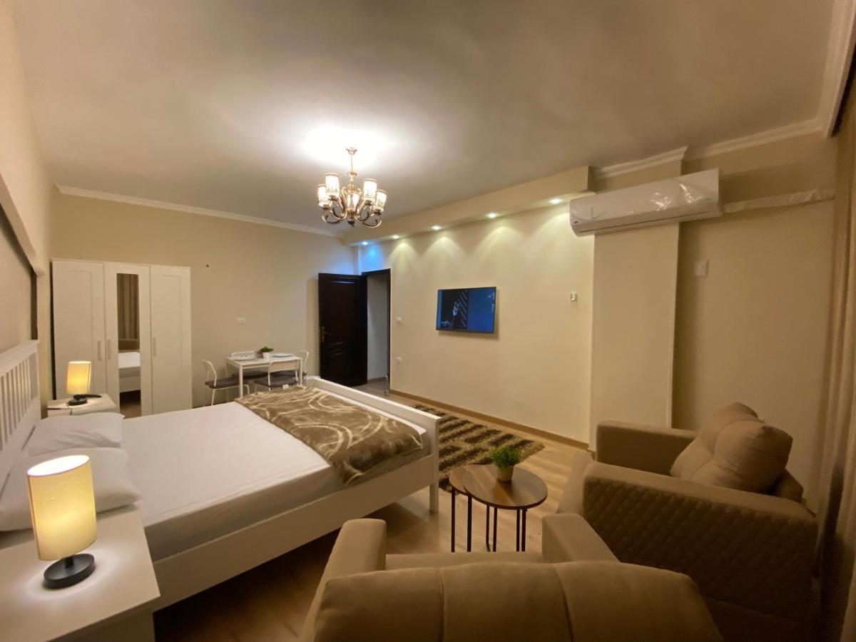 Chelay Studios Nasr City Kairo Zimmer foto